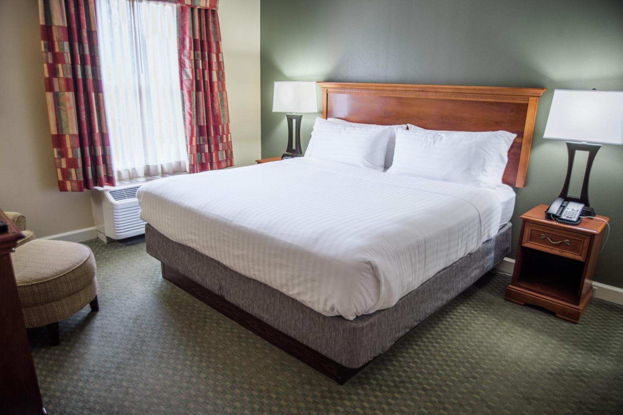 Holiday Inn Express Hotel & Suites Conover - Hickory Area By Ihg Exterior foto